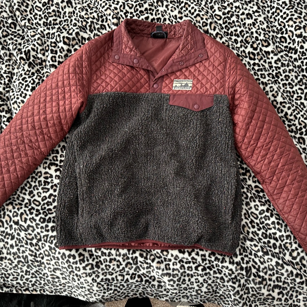 PATAGONIA 1/4 button jacket with Sherpa